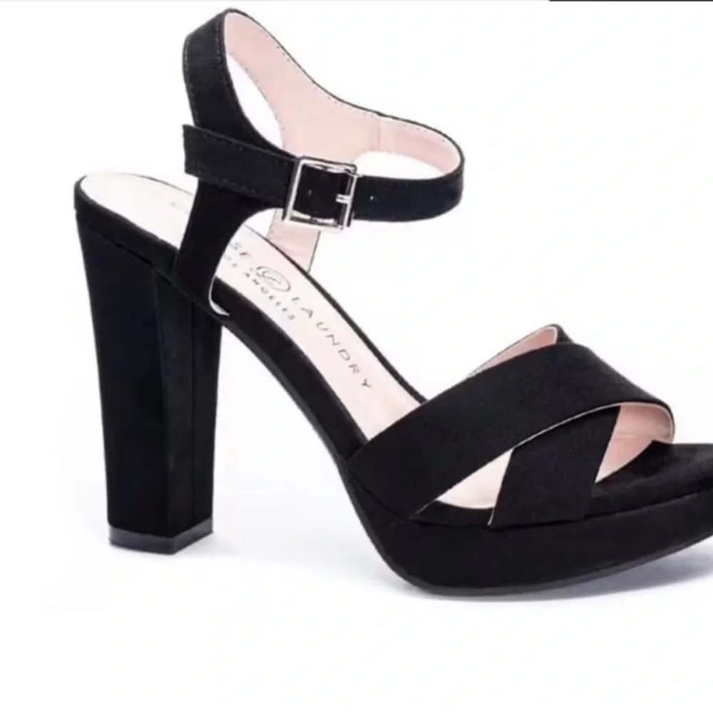 Chinese Laundry Black Platform Heels - Size 6 - Picture 1 of 3